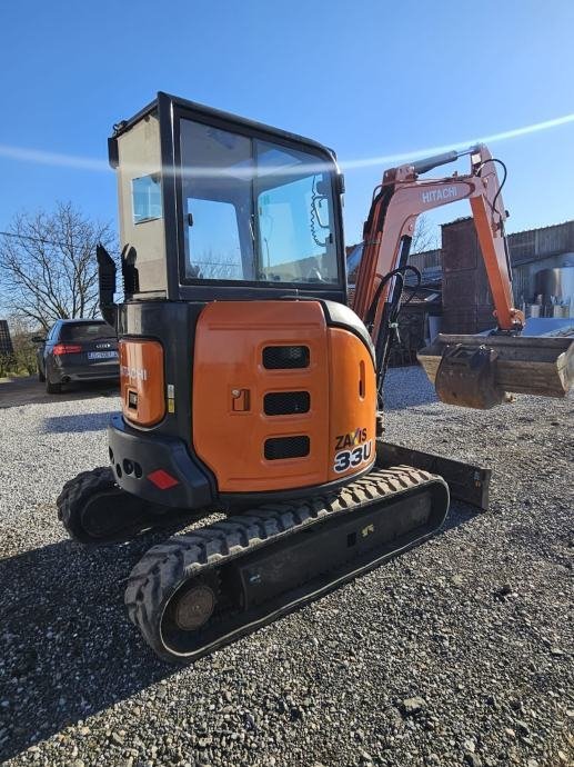 CvvX10.jpg Mini-pelle Hitachi Zaxis U33 – 2014 – 3,5T - Imagen 1