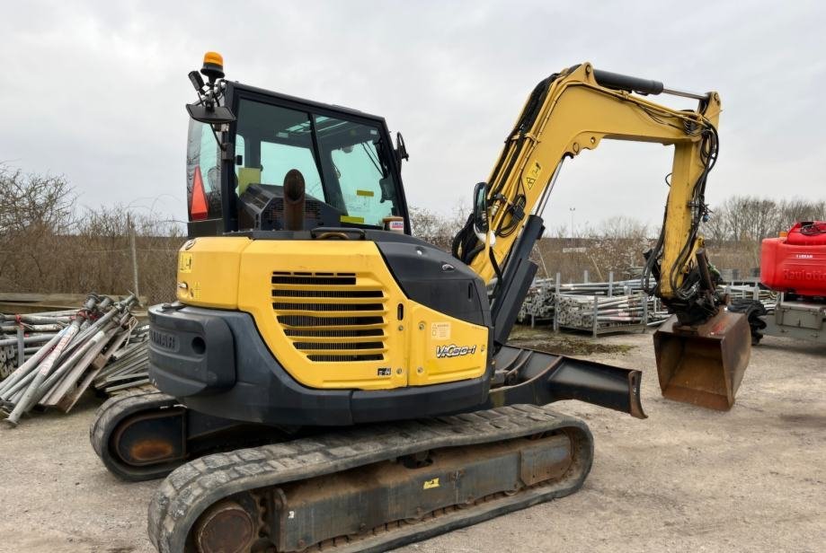 F15.jpg Mini-pelle Yanmar VIO80 – 2016 - 8T - Imagen 1