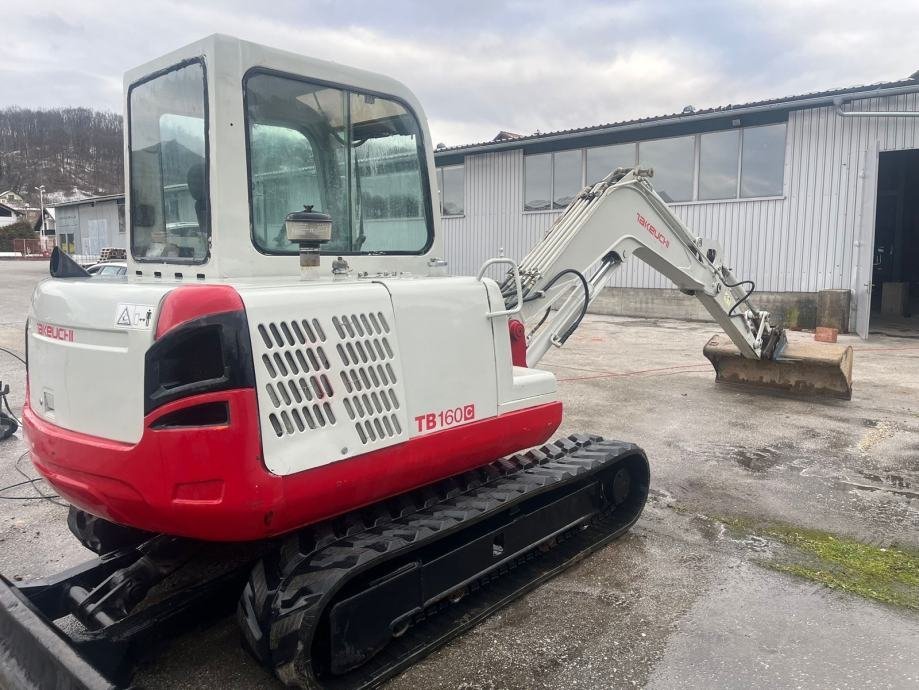 ONBB5.jpg Mini-pelle Takeuchi TB160C – 2011 - 5,8T - Imagen 1